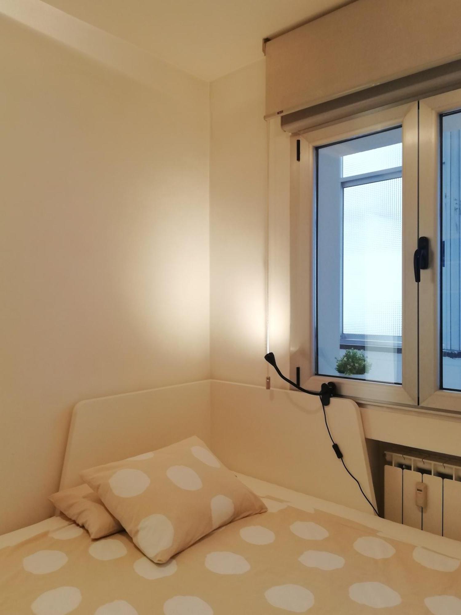 Surf And Art Apartment Parking Gratuito Ов'єдо Екстер'єр фото